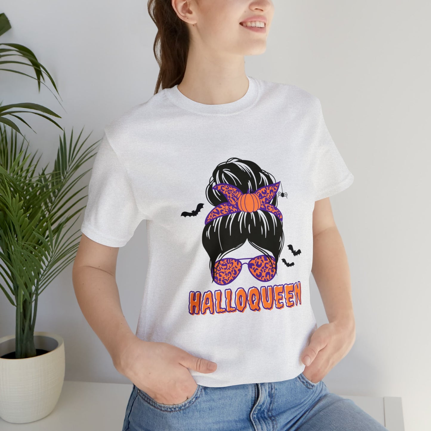HalloQueen Tee - BRAZEN BUY thsirt shirt